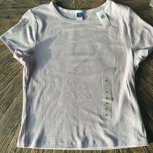 🆕 with 🏷️ tag ! Woman Size Med / old navy top